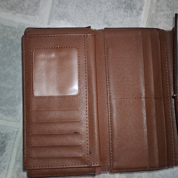 Louis Vuitton Dark Brown Monogram Wallet - Picture 11 of 15